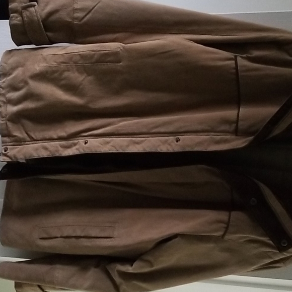 Gently worn tan leather/suede EMG jacket w/pockets - Picture 4 of 6
